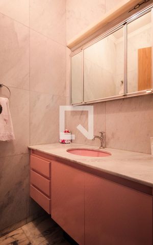 Casa à venda com 192m², 4 quartos e 3 vagasPiso 1 - Lavabo