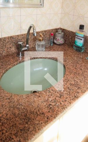 Casa à venda com 192m², 4 quartos e 3 vagasPiso 1 - Suíte