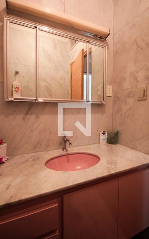 Casa à venda com 192m², 4 quartos e 3 vagasPiso 1 - Lavabo