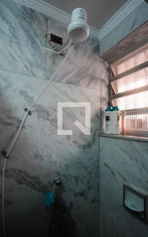 Casa à venda com 192m², 4 quartos e 3 vagasPiso 0 - Banheiro