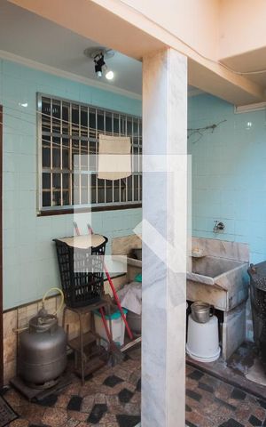 Casa à venda com 192m², 4 quartos e 3 vagasÁrea de Serviço