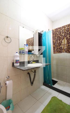 Casa de condomínio à venda com 100m², 2 quartos e 1 vagaBanheiro da Suíte