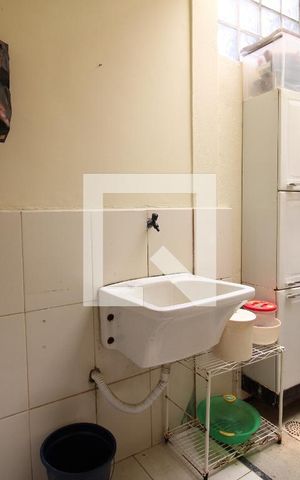 Casa de condomínio à venda com 100m², 2 quartos e 1 vagaÁrea de Serviço