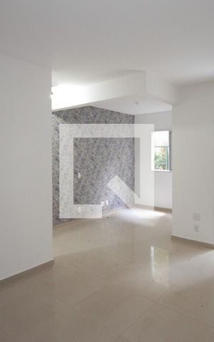 Apartamento à venda com 70m², 2 quartos e 1 vaga Apartamento à venda com 70m², 2 quartos e 1 vagaSala