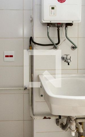 Apartamento à venda com 70m², 2 quartos e 1 vaga Apartamento à venda com 70m², 2 quartos e 1 vagaÁrea de serviço