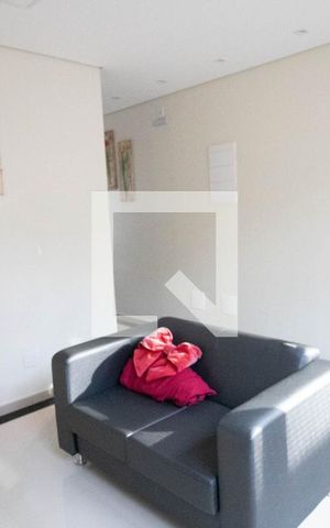 Casa de condomínio à venda com 405m², 3 quartos e 2 vagas Casa de condomínio à venda com 405m², 3 quartos e 2 vagasSala 1
