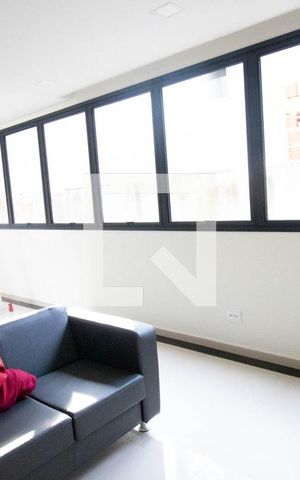 Casa de condomínio à venda com 405m², 3 quartos e 2 vagas Casa de condomínio à venda com 405m², 3 quartos e 2 vagasSala 1