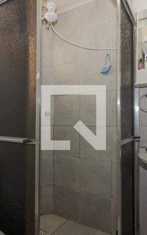 Apartamento à venda com 40m², 2 quartos e 1 vaga Apartamento à venda com 40m², 2 quartos e 1 vagaBanheiro