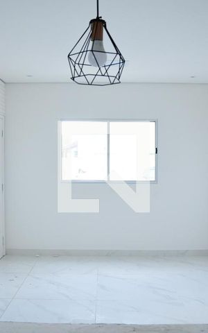 Casa de condomínio para alugar com 55m², 2 quartos e 2 vagasSala