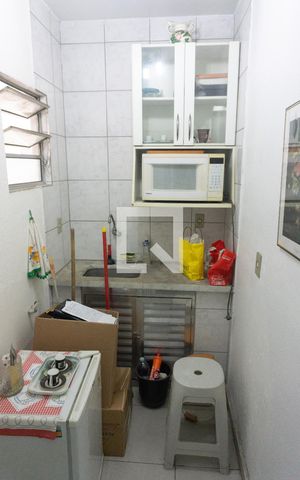 Studio para alugar com 23m², 0 quarto e sem vaga Studio para alugar com 23m², 0 quarto e sem vagaCozinha