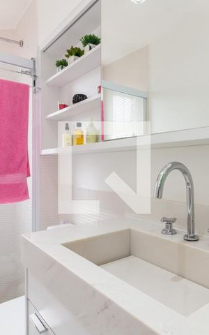 Apartamento para alugar com 64m², 2 quartos e 1 vaga Apartamento para alugar com 64m², 2 quartos e 1 vagaBanheiro 2