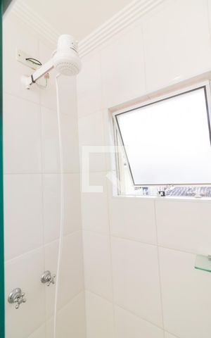 Casa à venda com 260m², 3 quartos e 6 vagas Casa à venda com 260m², 3 quartos e 6 vagasSuite 3