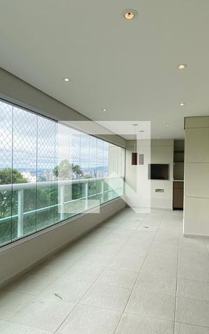 Apartamento à venda com 224m², 3 quartos e 3 vagasVaranda gourmet