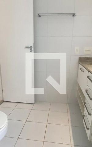 Apartamento à venda com 224m², 3 quartos e 3 vagasBanheiro da Suíte 1