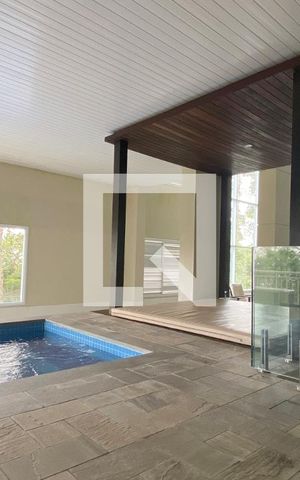 Apartamento à venda com 224m², 3 quartos e 3 vagasPiscina Coberta