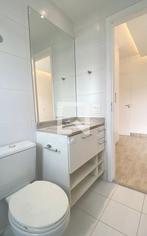Apartamento à venda com 224m², 3 quartos e 3 vagasBanheiro da Suíte 3