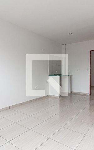 Studio para alugar com 33m², 2 quartos e sem vaga Studio para alugar com 33m², 2 quartos e sem vagaSala