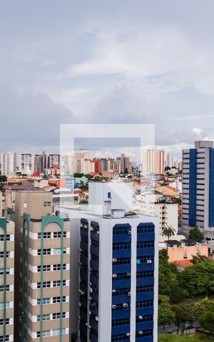 Apartamento à venda com 146m², 2 quartos e 2 vagasSala