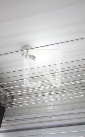 Apartamento à venda com 33m², 1 quarto e sem vagaÁrea de Serviço