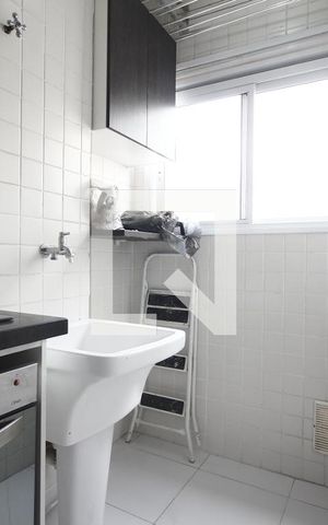 Apartamento à venda com 33m², 1 quarto e sem vagaÁrea de Serviço