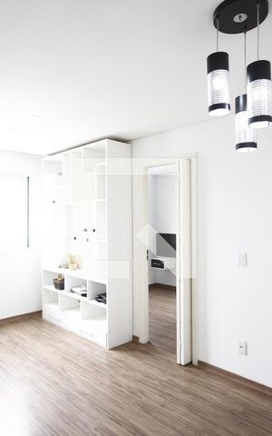 Apartamento à venda com 33m², 1 quarto e sem vagaSala