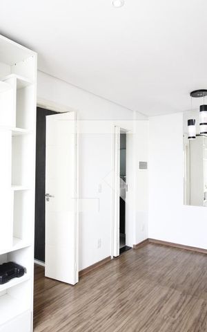 Apartamento à venda com 33m², 1 quarto e sem vagaSala