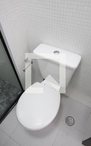 Apartamento à venda com 33m², 1 quarto e sem vagaBanheiro