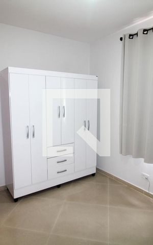 Apartamento para alugar com 200m², 4 quartos e 2 vagas Apartamento para alugar com 200m², 4 quartos e 2 vagasQuarto 3
