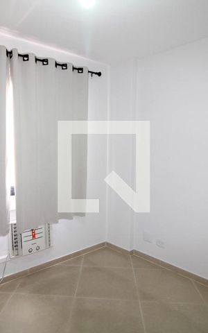 Apartamento para alugar com 200m², 4 quartos e 2 vagas Apartamento para alugar com 200m², 4 quartos e 2 vagasQuarto 3