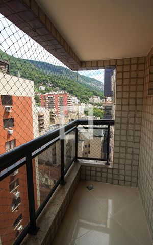 Apartamento para alugar com 200m², 4 quartos e 2 vagas Apartamento para alugar com 200m², 4 quartos e 2 vagasVaranda da Sala