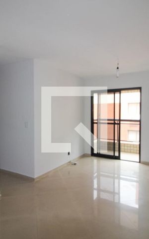 Apartamento para alugar com 200m², 4 quartos e 2 vagas Apartamento para alugar com 200m², 4 quartos e 2 vagasSala