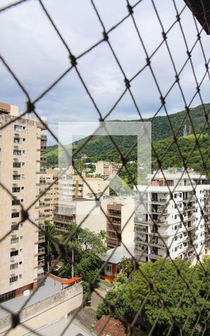 Apartamento para alugar com 200m², 4 quartos e 2 vagas Apartamento para alugar com 200m², 4 quartos e 2 vagasVista da Varanda da Suíte 1