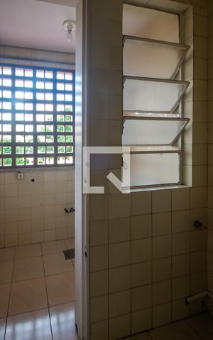 Apartamento à venda com 58m², 2 quartos e 1 vagaCozinha e Área de Serviço