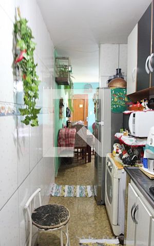 Apartamento para alugar com 45m², 2 quartos e sem vagaCozinha e Área de Serviço