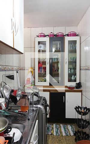 Apartamento para alugar com 45m², 2 quartos e sem vagaCozinha e Área de Serviço