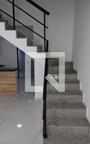 Casa à venda com 120m², 2 quartos e 1 vagaSala