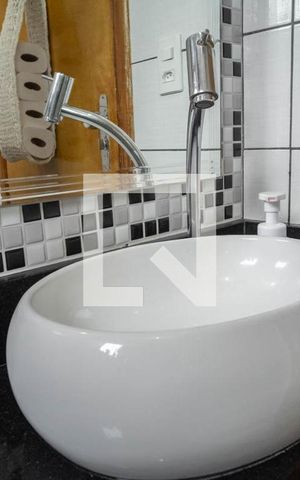 Casa para alugar com 125m², 2 quartos e 2 vagas Casa para alugar com 125m², 2 quartos e 2 vagasLavabo