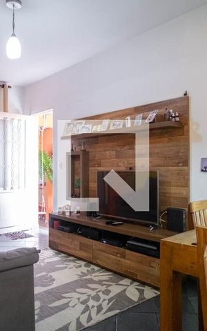 Casa para alugar com 125m², 2 quartos e 2 vagas Casa para alugar com 125m², 2 quartos e 2 vagasSala