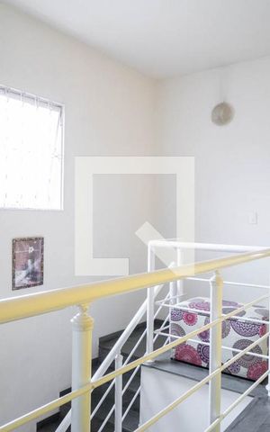 Casa para alugar com 125m², 2 quartos e 2 vagas Casa para alugar com 125m², 2 quartos e 2 vagasHall