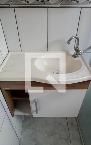 Casa à venda com 144m², 1 quarto e 3 vagas Casa à venda com 144m², 1 quarto e 3 vagasBanheiro