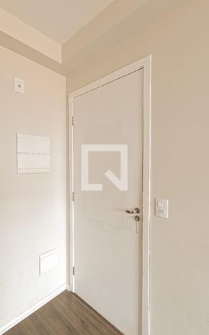 Apartamento à venda com 52m², 2 quartos e 1 vaga Apartamento à venda com 52m², 2 quartos e 1 vagaEntrada
