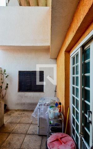 Casa à venda com 113m², 3 quartos e 2 vagasÁrea Externa
