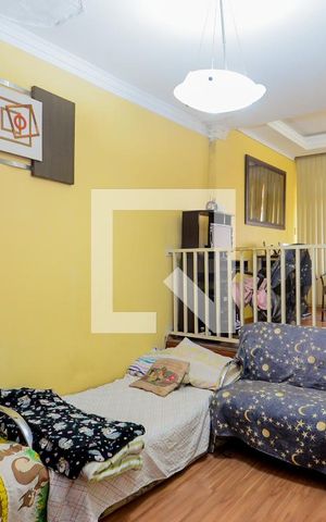Casa à venda com 113m², 3 quartos e 2 vagasSala
