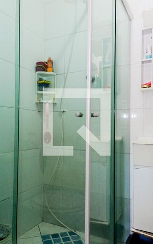 Casa à venda com 113m², 3 quartos e 2 vagasBanheiro do Quarto 1