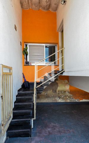 Casa à venda com 113m², 3 quartos e 2 vagasÁrea Externa