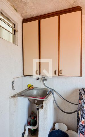Casa à venda com 113m², 3 quartos e 2 vagasÁrea de Serviço