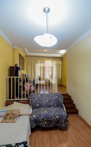 Casa à venda com 113m², 3 quartos e 2 vagasSala