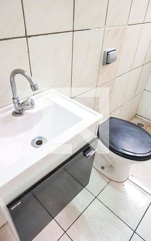 Casa de condomínio à venda com 302m², 5 quartos e sem vaga Casa de condomínio à venda com 302m², 5 quartos e sem vagaPia