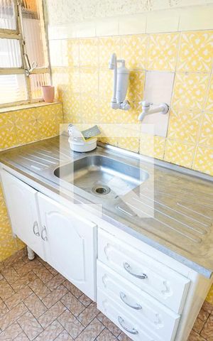 Casa de condomínio à venda com 302m², 5 quartos e sem vaga Casa de condomínio à venda com 302m², 5 quartos e sem vagaPia
