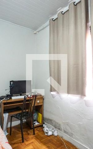 Casa de condomínio à venda com 302m², 5 quartos e sem vaga Casa de condomínio à venda com 302m², 5 quartos e sem vagaQuarto 02